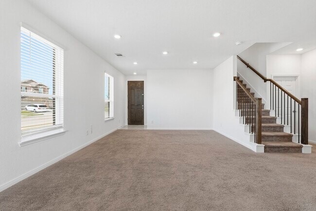 Building Photo - 20123 Little Cub Ln