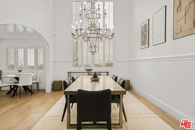 Building Photo - 11974 Mayfield Ave