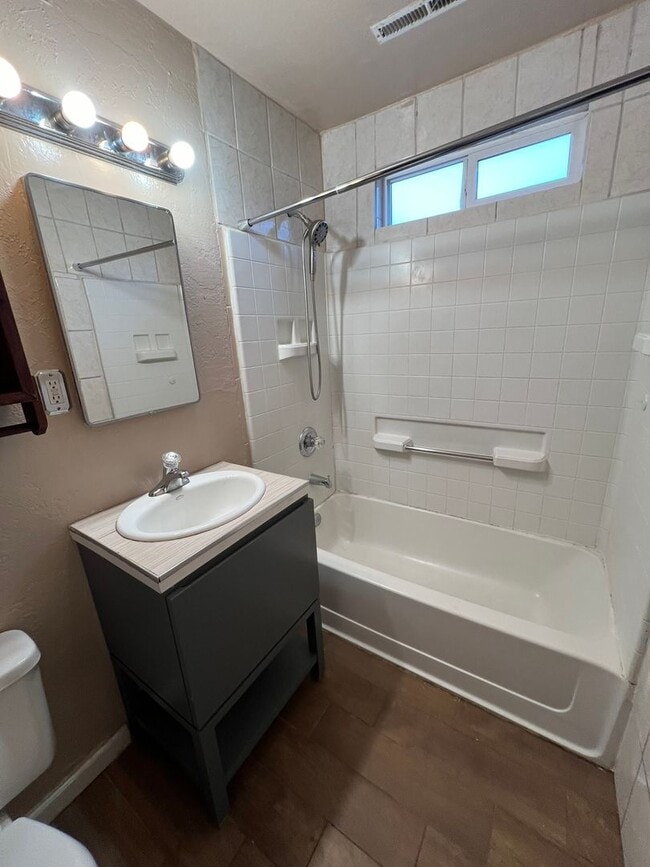 Building Photo - COMING SOON - CENTRALLY LOCATED - UPGRADED...