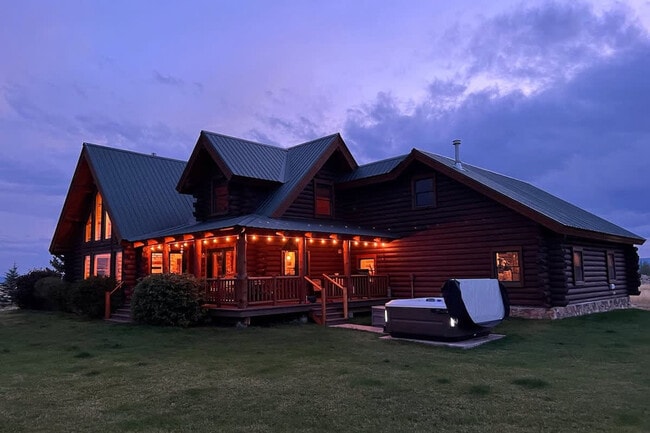 Building Photo - 2477 Middle Teton Rd