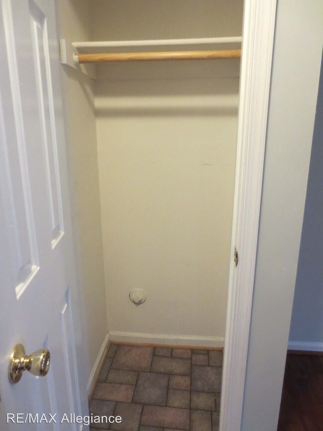 Building Photo - 2 br, 2 bath House - 1523 PENROSE ARCH