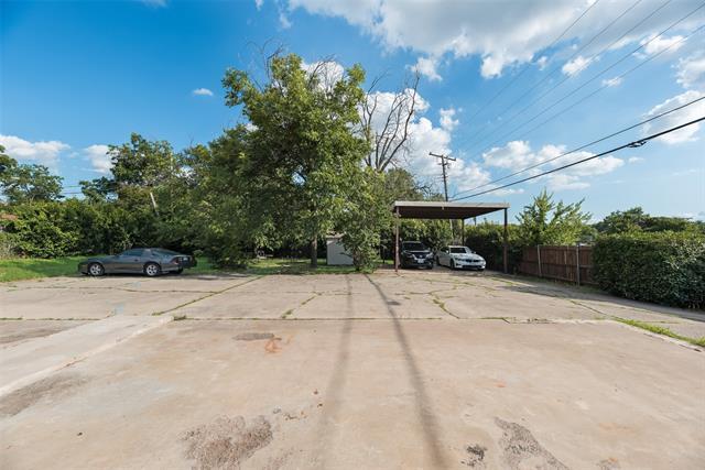 Building Photo - 5302 Wooten Dr