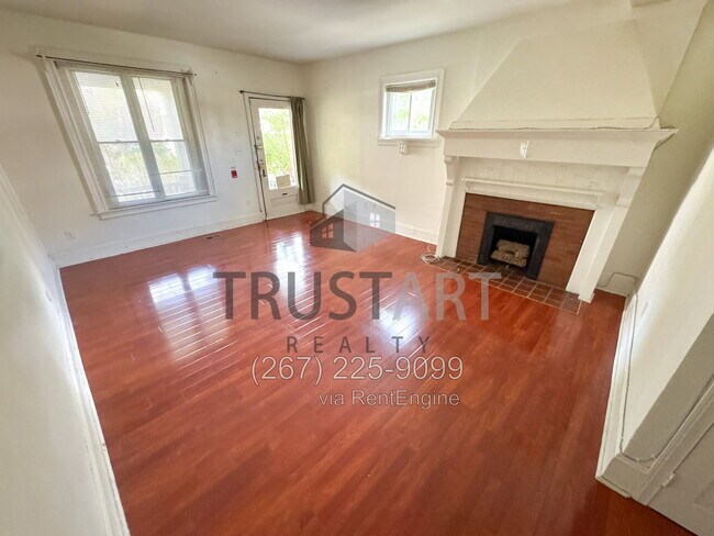 Building Photo - 501 S 49th St