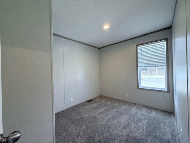 Building Photo - 29778 W Essex Ct