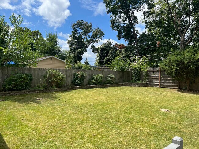 Fenced Backyard - 714 Craig Pl