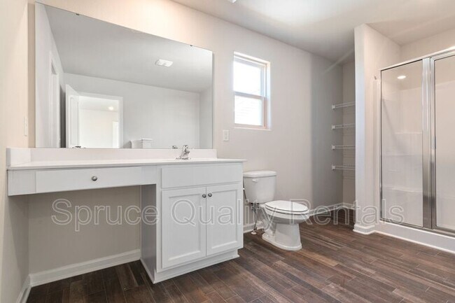 Building Photo - 216 McClellan Trail