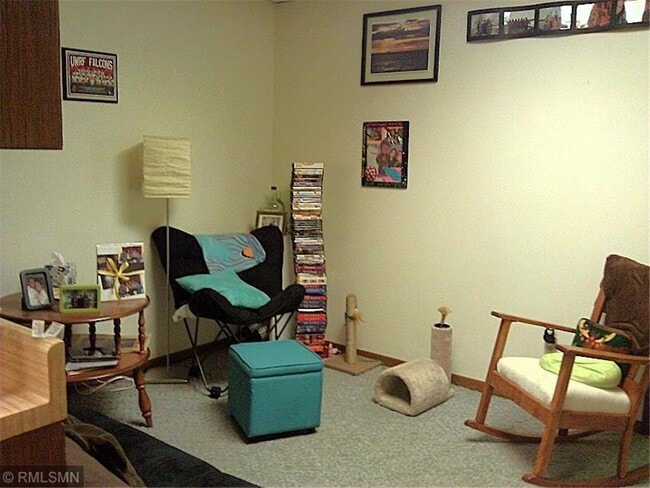 Building Photo - 111 1/2 N Main St