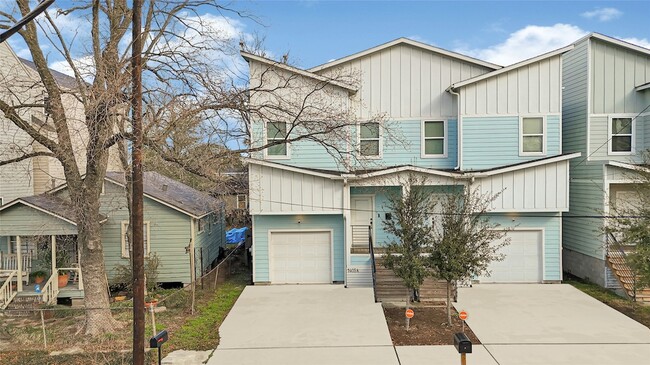 Building Photo - 1405 E 33rd St