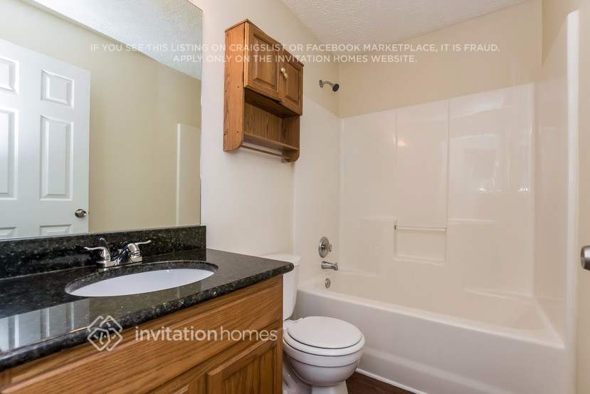 Building Photo - 129 Drury Ln