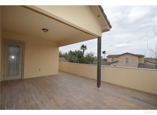 Building Photo - 3600 Denia Ct