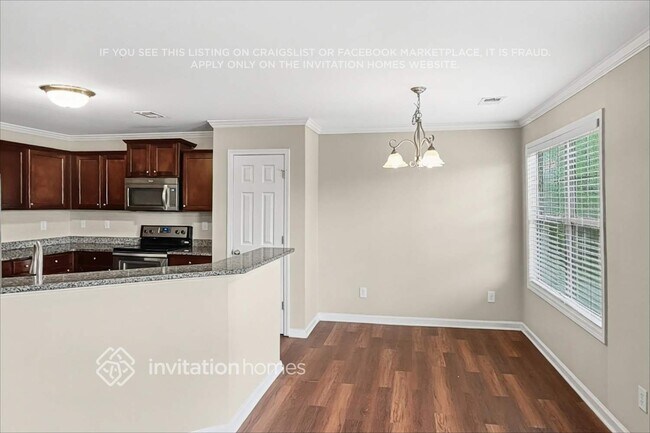 Building Photo - 5817 Bradshaw Ct