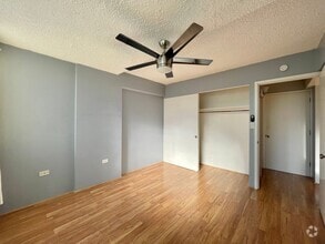 Building Photo - Convenient City Living – Renovated 1BR/1BA...