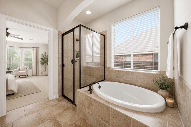 Building Photo - 63 Vershire Cir