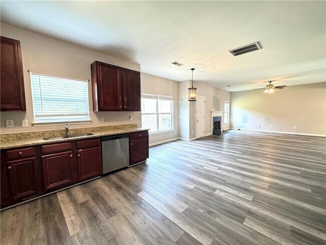 Building Photo - 4465 Ambassador Way