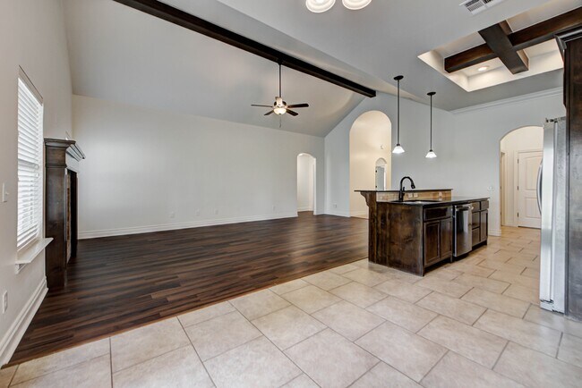 Building Photo - 2901 San Juan Trails