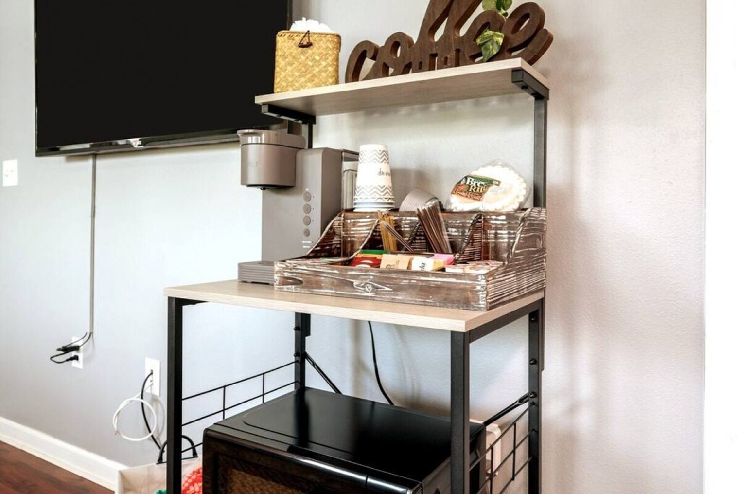 Building Photo - 4000 Gulf Terrace Dr