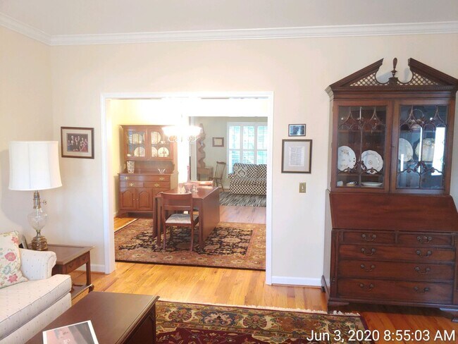 Building Photo - * RE-RENTAL AVAILABLE 7/15/26 * 3 Bedroom 2.5 Half Bath Townhouse with 2 Car Garage