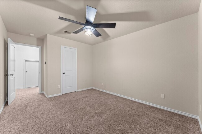 Building Photo - 18002 Sonora Brook Ln