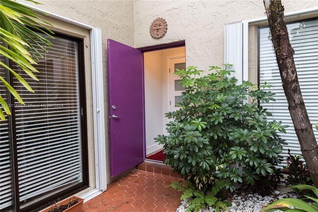 Building Photo - 11140 SW 70th Terrace
