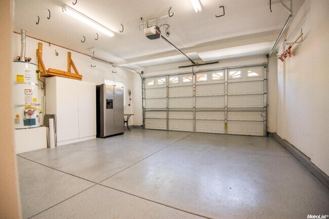 Building Photo - 9366 Villa Bella Ln