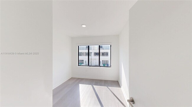 Building Photo - 14546 SW 260th St