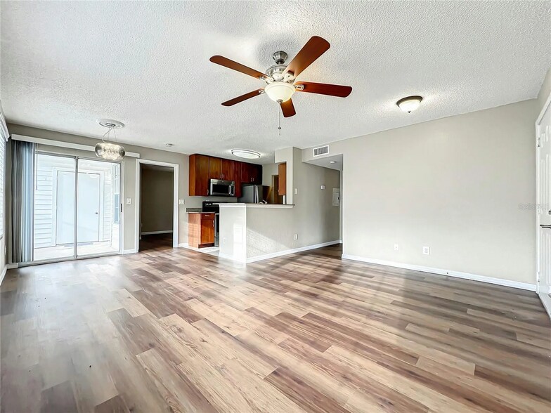 Building Photo - 11550 Westwood Blvd