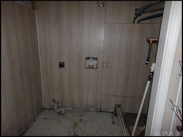 Building Photo - 1504 E 38th St