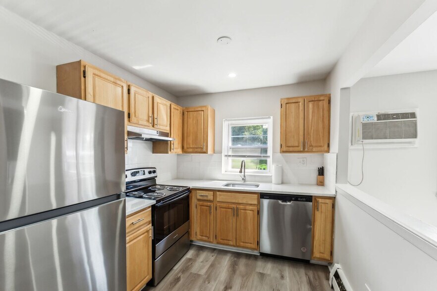 Building Photo - 124 Wharton Dr