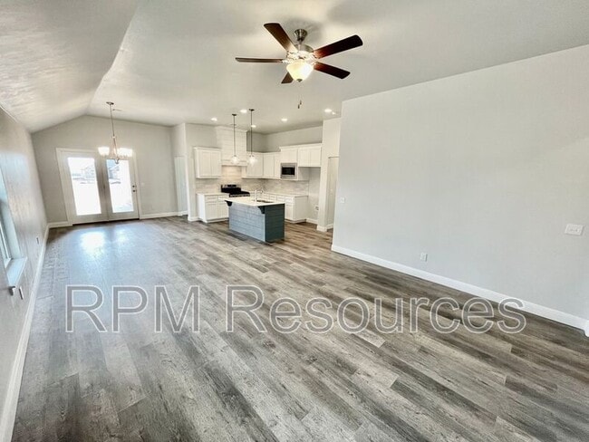 Building Photo - 9100 Yassir Blvd