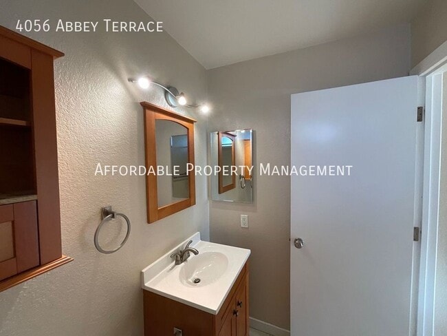 Building Photo - 4056 Abbey Terrace