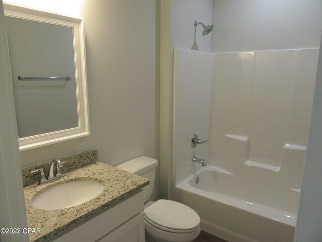 Building Photo - 154 Drews Ln
