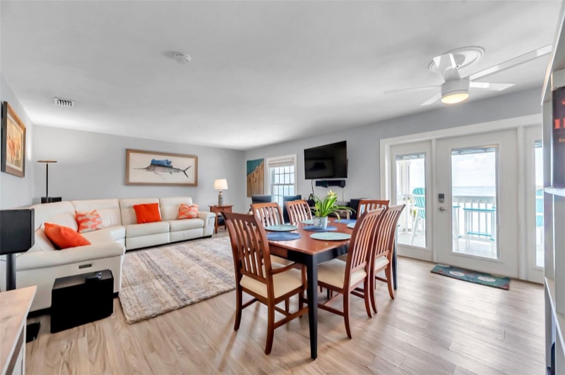 Building Photo - 5260 Coquina Key Dr SE