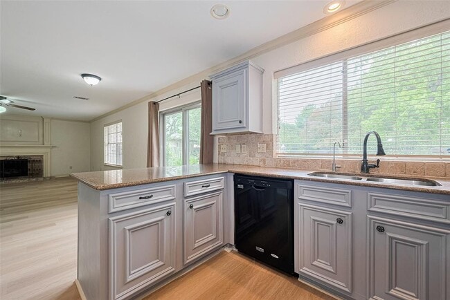 Building Photo - 3614 Bee Bayou Ln