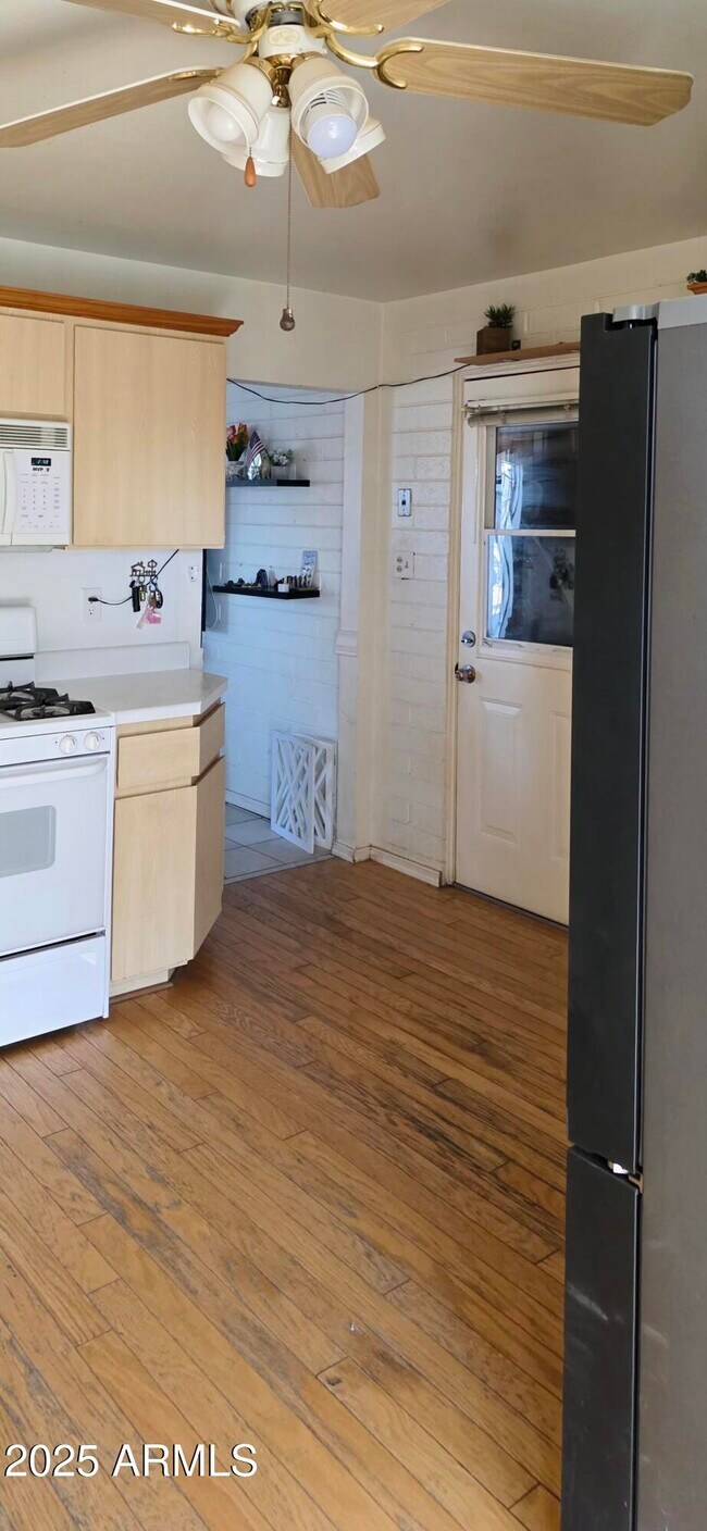 Building Photo - 11329 W Duluth Ave