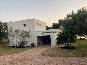 Building Photo - 5100 FM 690