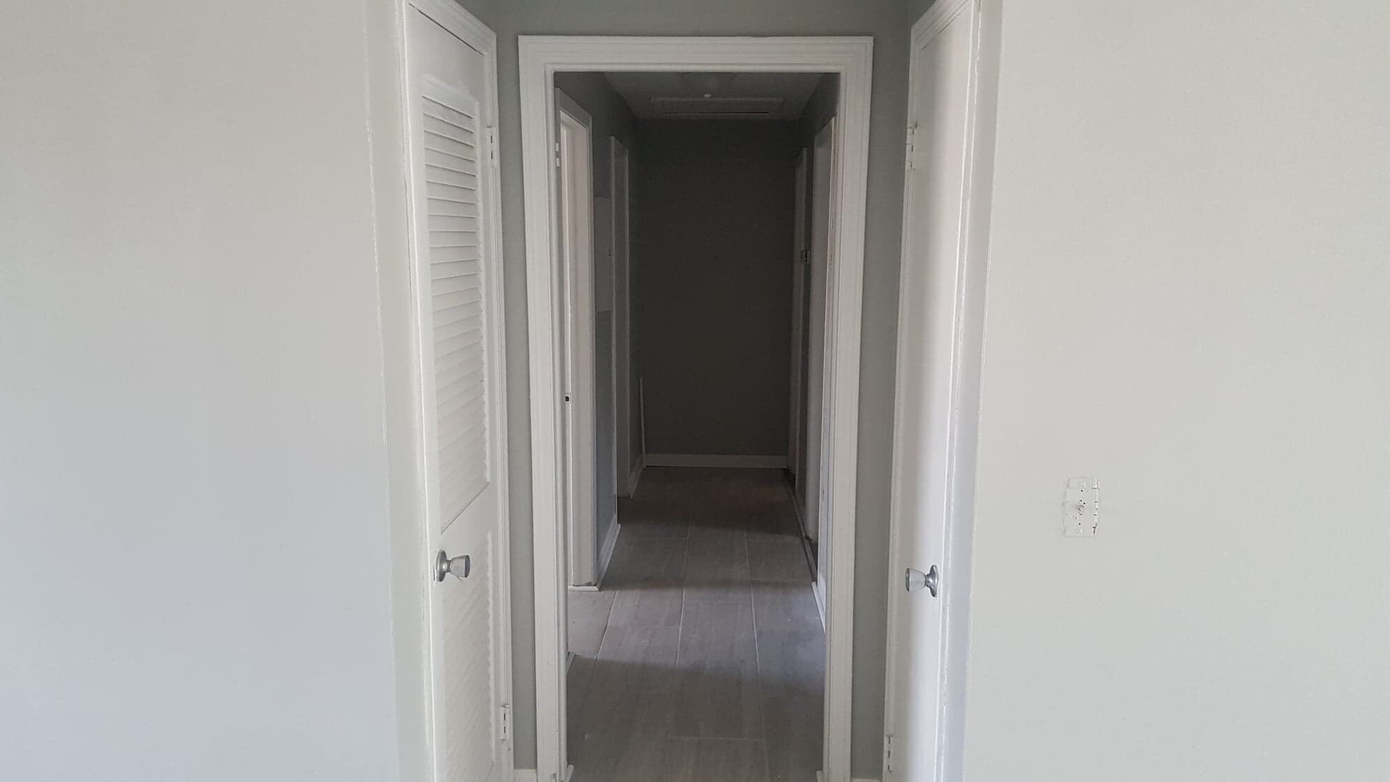 Main Hallway - 1748 El Camino Rd