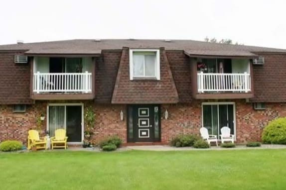 Building Photo - Blossomwood