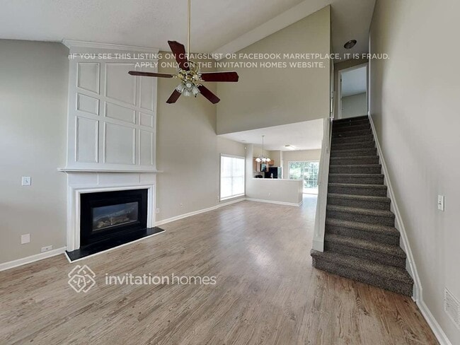 Building Photo - 1609 Heyford Cir NW