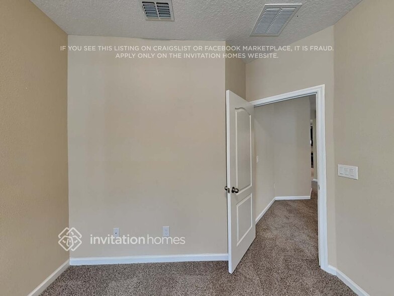 Building Photo - 117 Aspen Leaf Dr