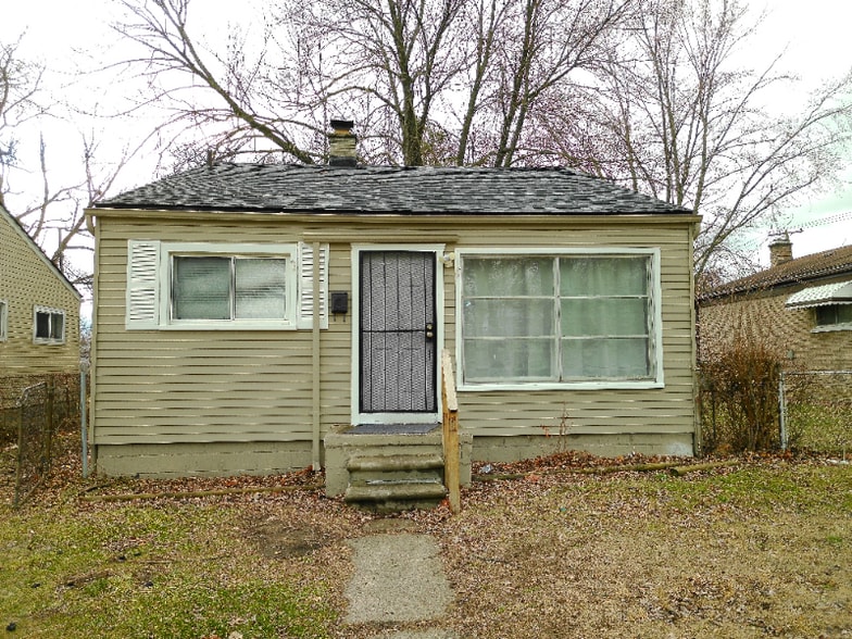 Building Photo - 29743 Birchwood St