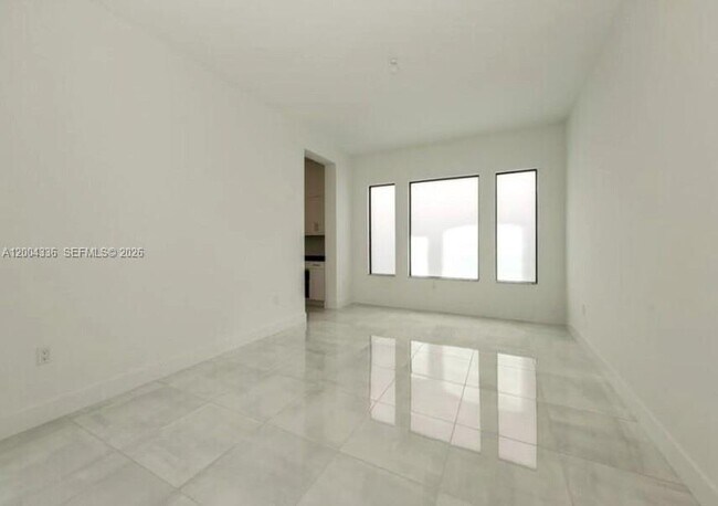 Building Photo - 17041 Teton River Rd