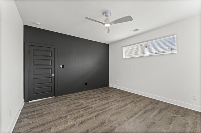 Building Photo - 5418 Robusto Pl