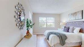 Building Photo - 1120 N Shore Dr NE