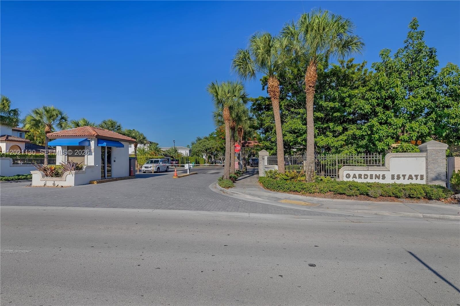 Building Photo - 12442 SW 119th Ct