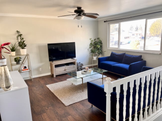 Building Photo - 2233 W 200 N