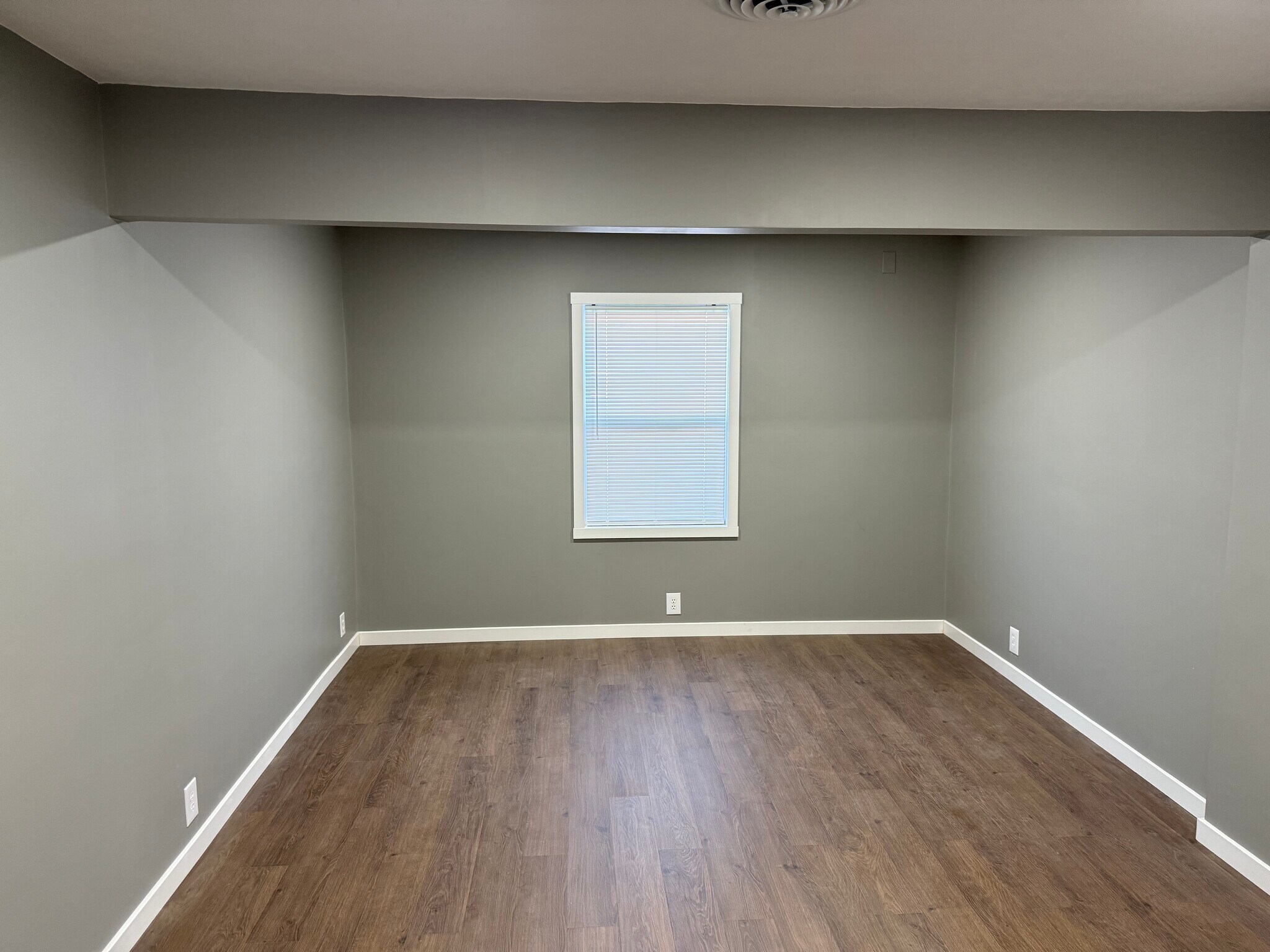 Building Photo - 2517 N Waldron St