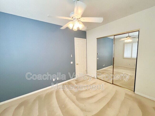 Building Photo - 20 Trafalgar