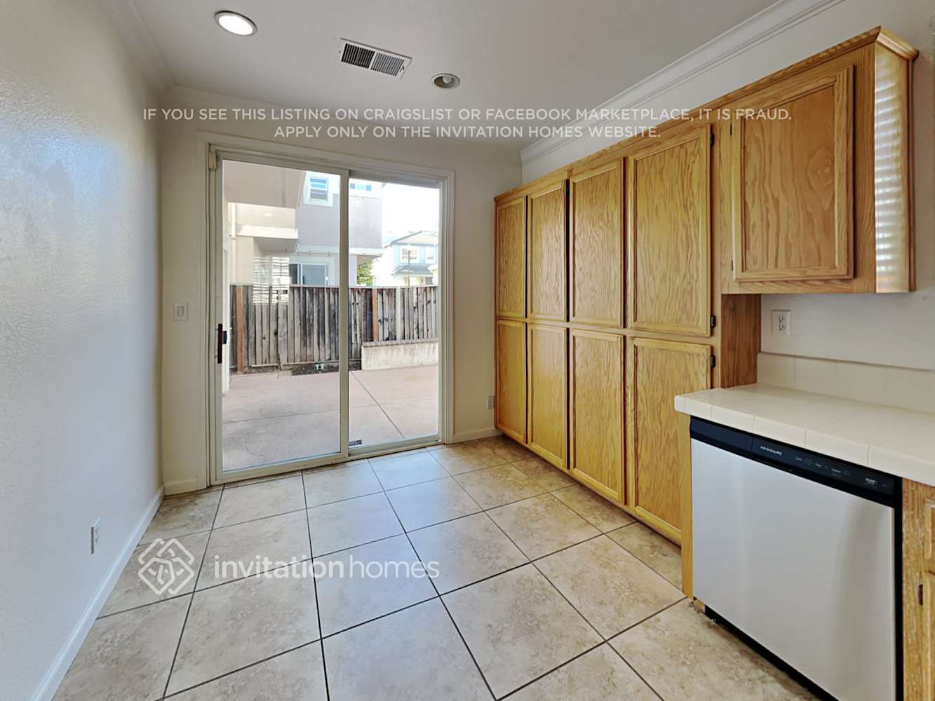 Building Photo - 3521 Tidewater Pl