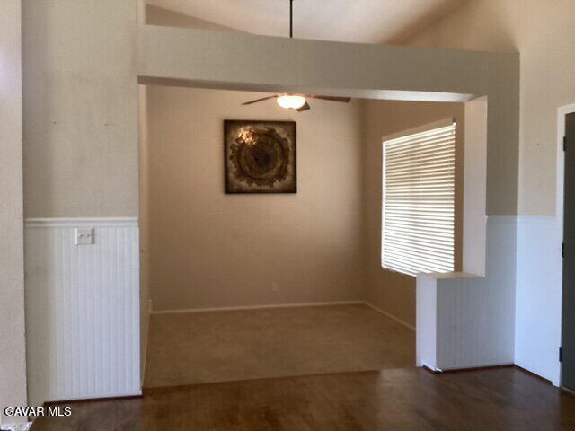 Building Photo - 43356 Honeybee Ln