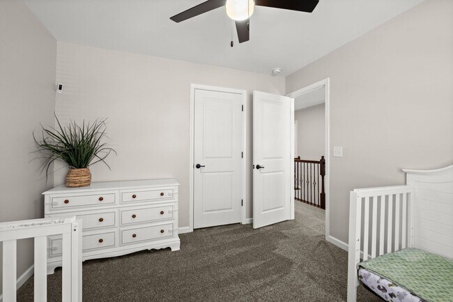 Building Photo - Beautifully Updated 3-Bedroom Home in Fairway Farms with Bonus Room & Fenced Backyard